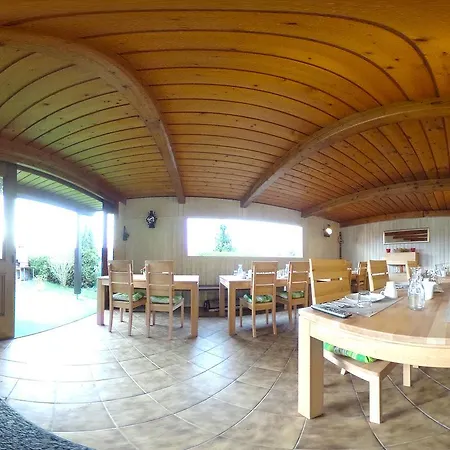 Haus Charlie Maison d'hôtes Velden am Wörther See