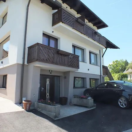 بيت ضيافة Haus Charlie 3*