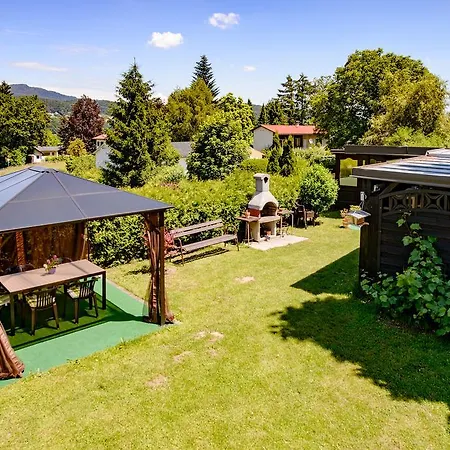 Haus Charlie Velden am Wörther See