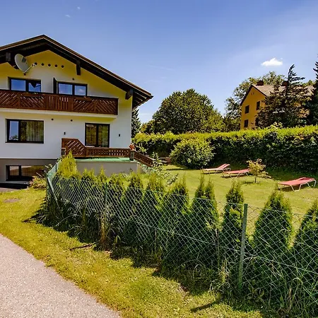 بيت ضيافة Haus Charlie