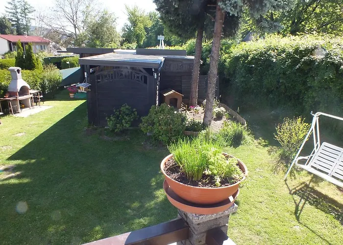 בית הארחה Haus Charlie וולדן אם וורתרסי